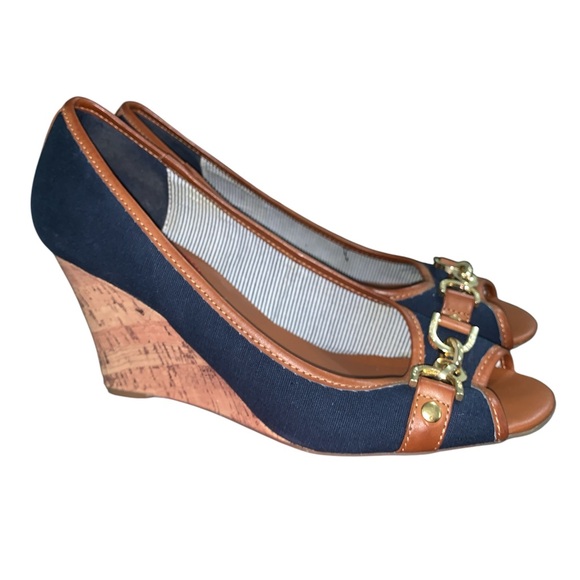 Tommy Hilfiger Tawnisha Peep Toe Wedge Heel Navy Canvas Size 8.5 - Picture 1 of 7